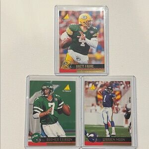 1995 Pinnacle Warren Moon #DC21, Boomer Esiason #DC8, Brett Favre DC11